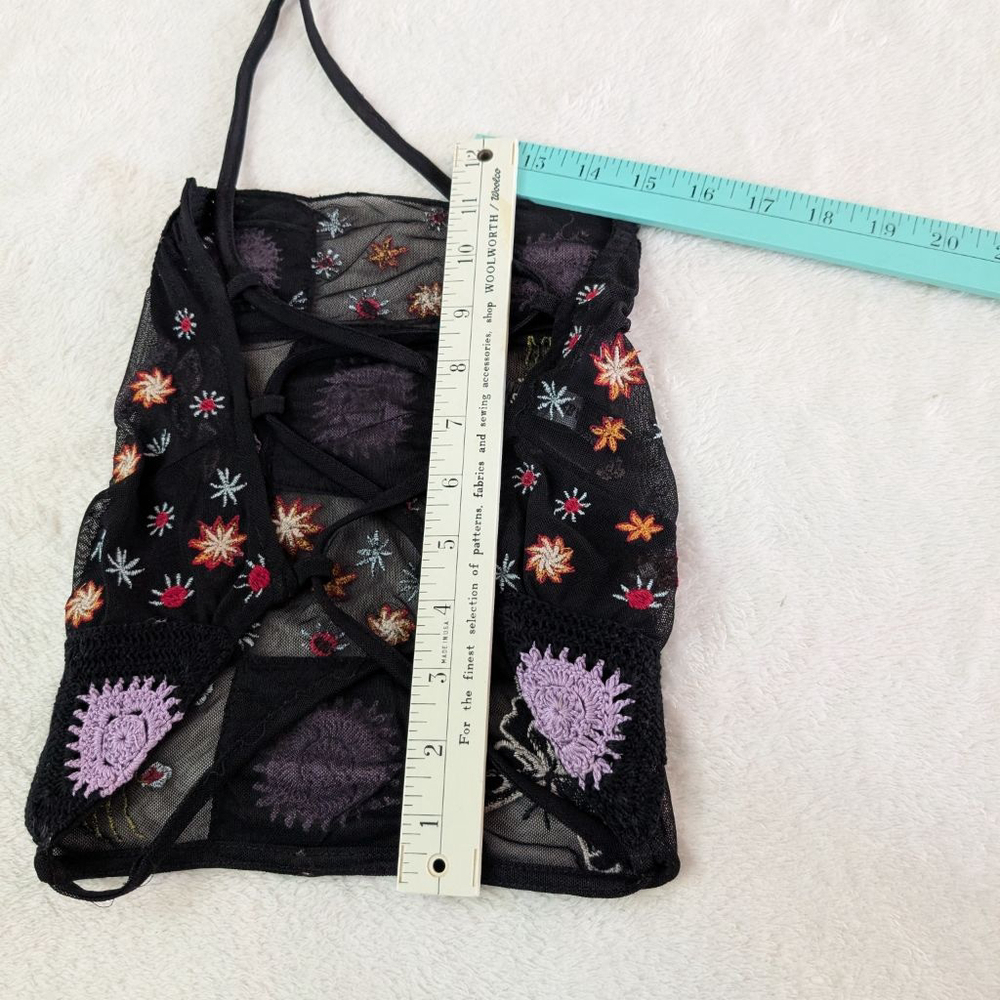 Urban Outfitters Casba Strappy Crochet Halter Top - Small - Picture 6 of 7